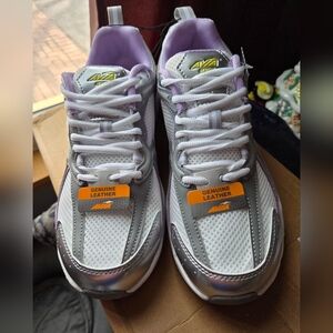 New!!!! Avia Sneakers